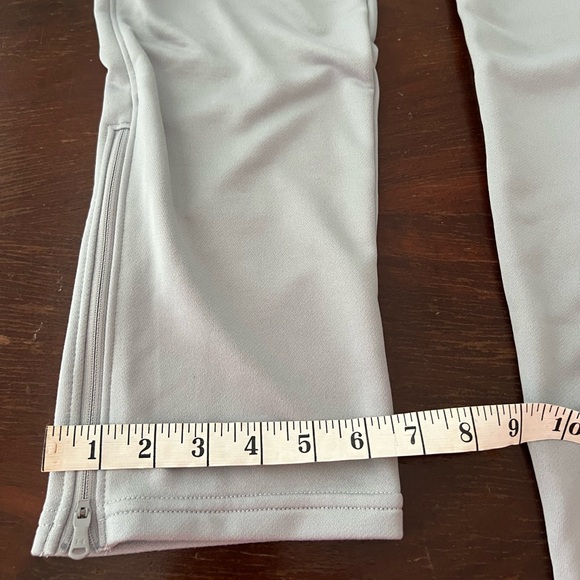 UA Men’s Sweatpants Loose Fit | gray | M - Picture 11 of 16